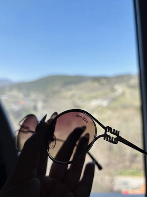 Miu miu sunglasses like new, pink purple lens and gold