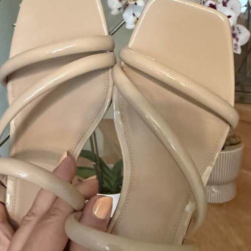 Michael Michael Kors Celia Kitten Slide Nude Patent Sandals size EU 38 like new