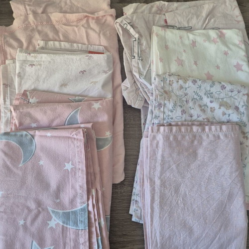 Crib sheets set of 9, like new, 100% cotton, approx. 100x65 cm