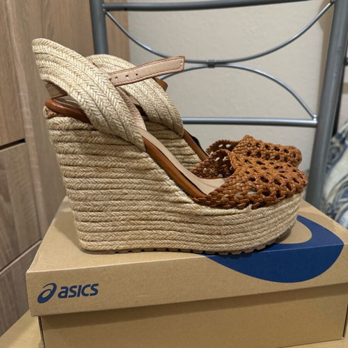 Attrattivo platforms like new, brown, size 40