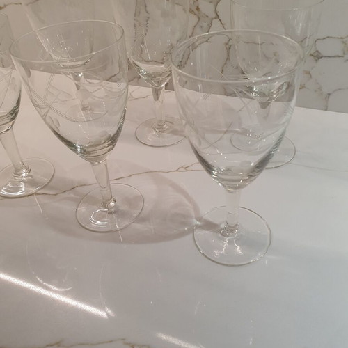 Vintage crystal large stemmed glasses set of 6 like new