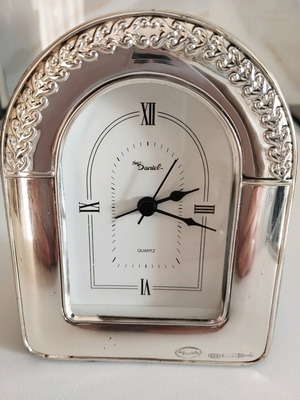 Silver table clock 925 like new, mechanism needs replacement