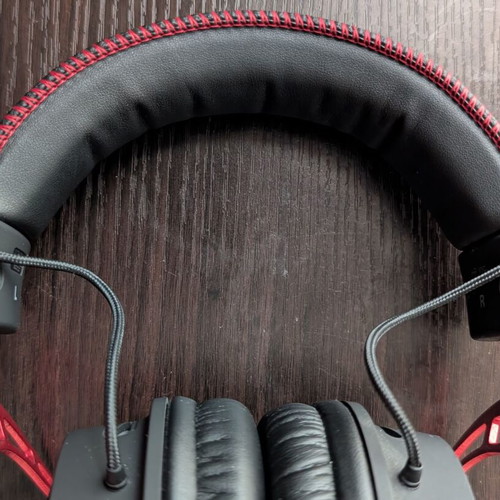 HyperX Cloud Alpha Wireless Over Ear Gaming Headset like new, USB connection