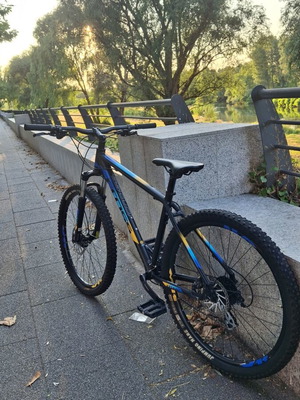 Cross GRX 8 27.5 inch mountain bike