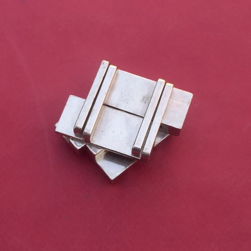 Metal puzzle brain teaser, difficulty level 5/6