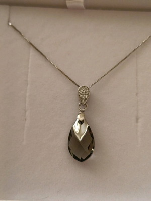 Silver 925 pendant new with zircon stones