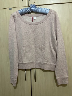 H&M cropped sweatshirt used, dusty pink with bright pink flecks