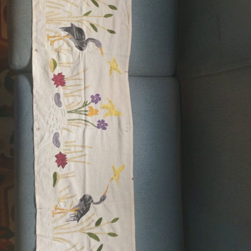 Vintage wall band lake with birds embroidery like new