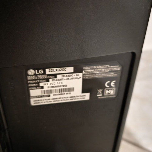 LG 22 inches TV used, no remote control, mobile remote compatible