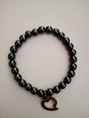 Hematite bracelet new with protective and balancing properties