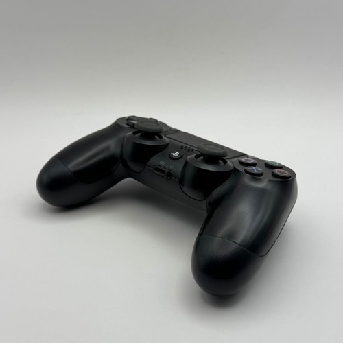 Sony Dualshock 4 V2 Black controller used, good condition