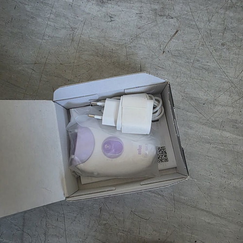 Electric shaver used, 2 times