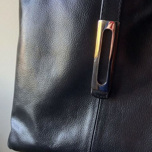 Leather large black shoulder bag like new with interior divider