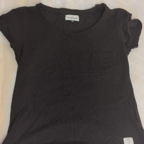 Funky Buddha black t-shirt like new, size XS