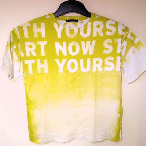 Sisley T-shirt like new, size 140 cm, boys