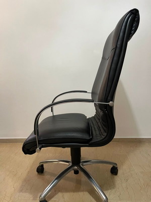 Leather office chair
