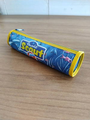 Children's pencil case like new