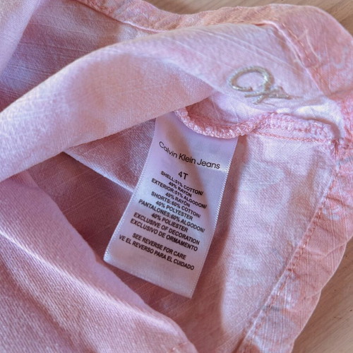 Calvin Klein skirt and blouse set for 4 years like new, white and pink