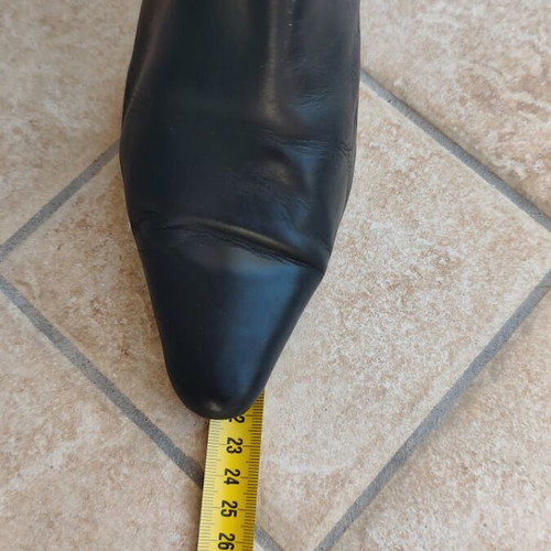 Leather knee-high boots used, black size 39, women's