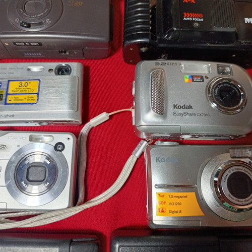 Various cameras used, pack of 8