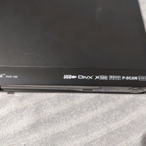 DVD player used in good condition