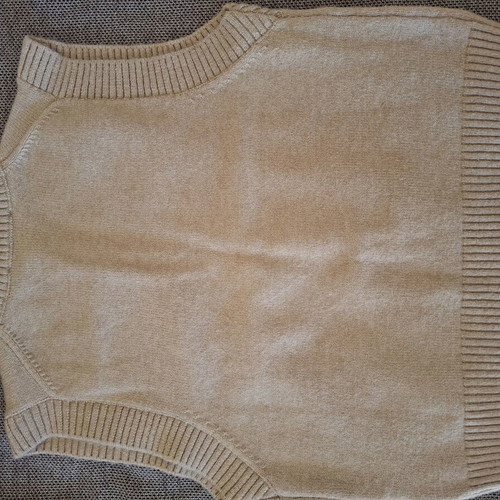 Zara sleeveless sweater cropped top beige new, size M