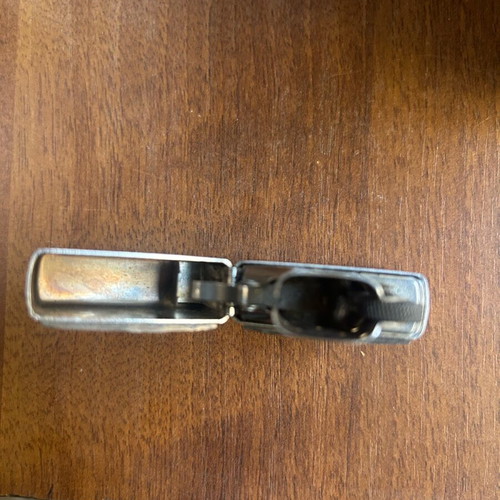Zippo lighter like new