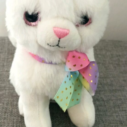 Plush cat like new