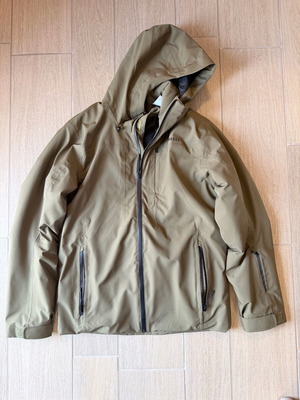 Wedze men's ski snowboard jacket medium waterproof like new
