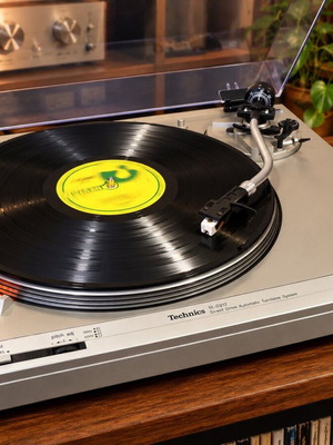 Technics SL-D212 πικάπ με κεφαλή-βελόνα Stanton 500