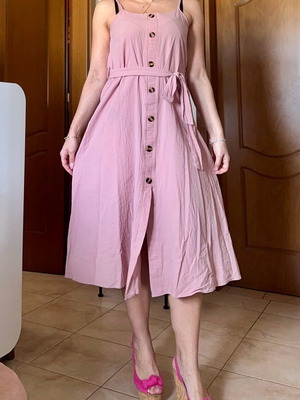 Women's midi dress like new, pink, with belt and buttons