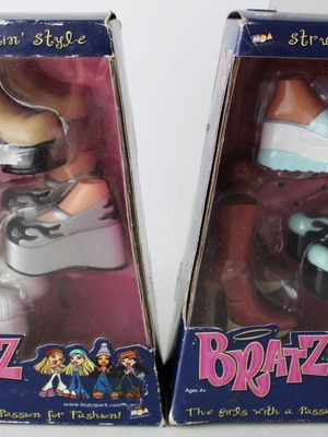 Bratz Struttin' Style doll shoes set 2 pieces new vintage 2002