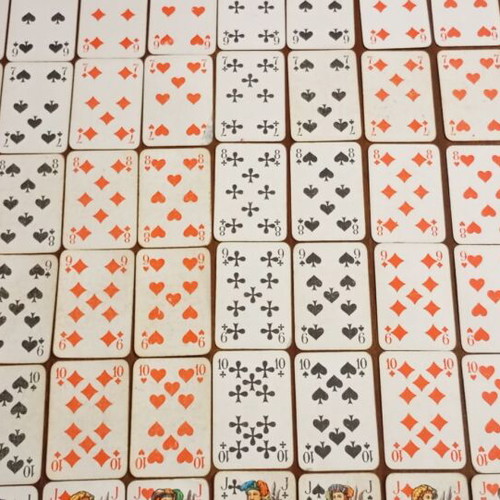 Patience collector cards used, 2 decks with jokers from GDR