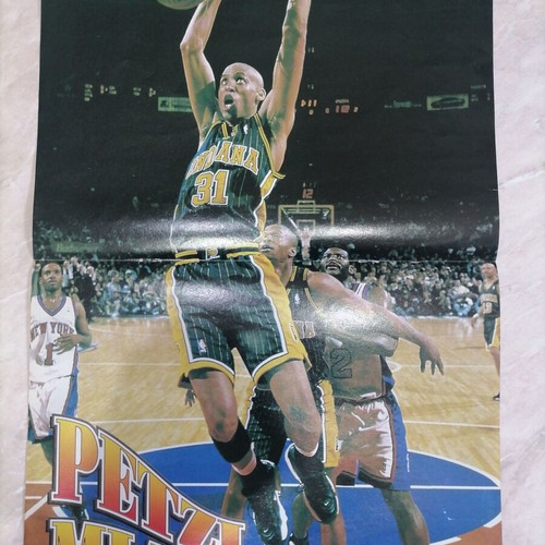 Kobe Bryant and Reggie Miller poster like new, double illustration