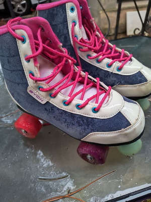 Rollers like new