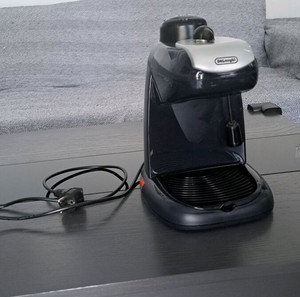 Καφετιέρα Delonghi