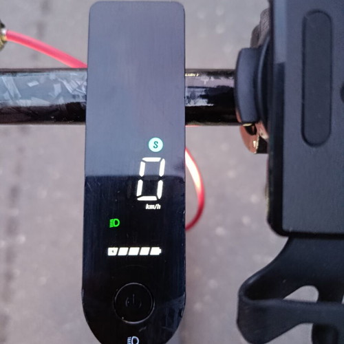 Xiaomi Electric Scooter 4 used, 600W motor, 25 km/h max speed