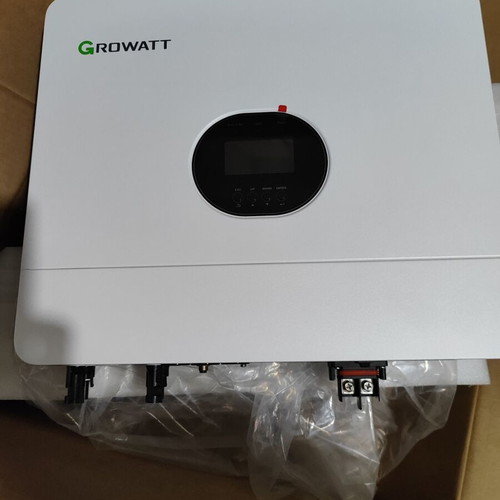 Growatt SPF6000 ES Plus 6.2kW Off-Grid Inverter new with accessories