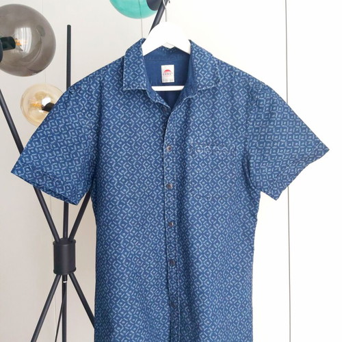 Celio jean shirt blue, short sleeve, size large, like new
