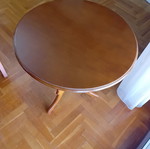 Wooden side table like new
