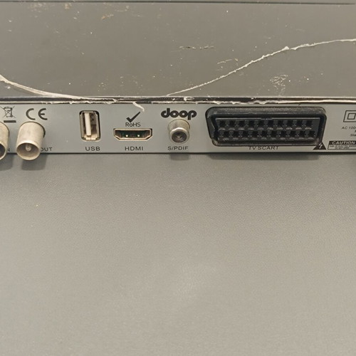 Doop DVB-T HD HDMI digital TV decoder used with remote control