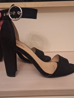 Black sandals with ankle strap size 39 like new, 10 cm heel