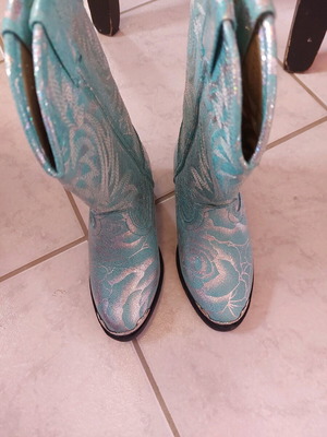 Girls' boots new, size 25, blue