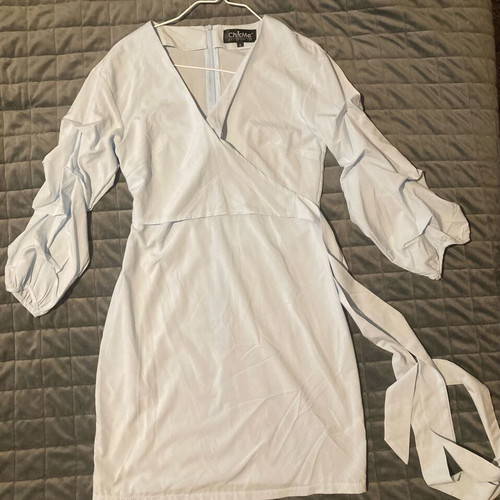Women's shirt like new with sleeve design turquoise