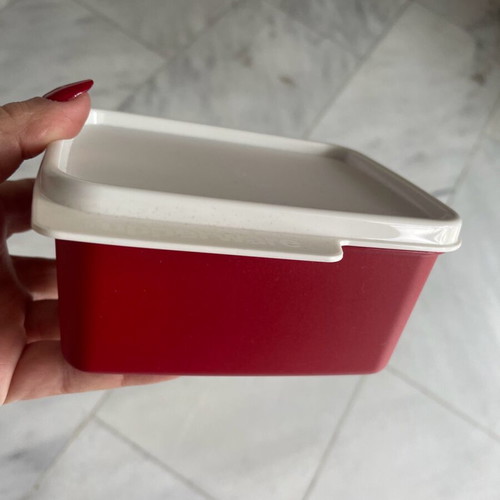 Tupperware 500ml new burgundy/white