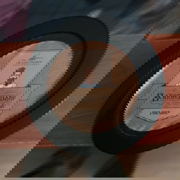 πομαδα μαλλιων