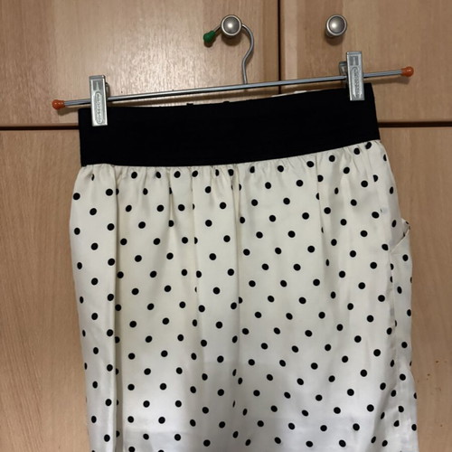 Zara satin polka dot mini skirt like new, size small