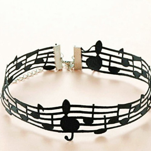 Black fabric choker with pentagram and notes