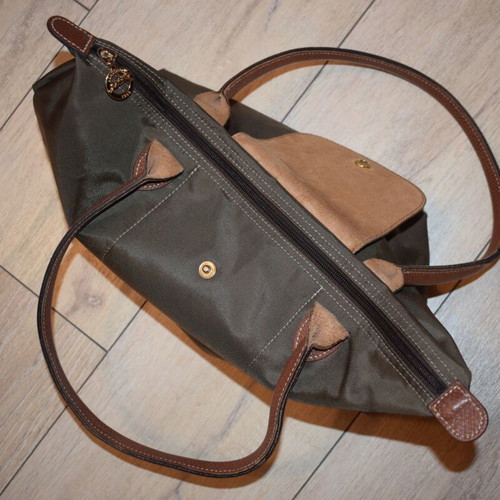 Longchamp hand bag used, green
