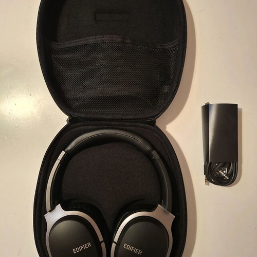 Edifier W830BT wireless headphones like new, complete set